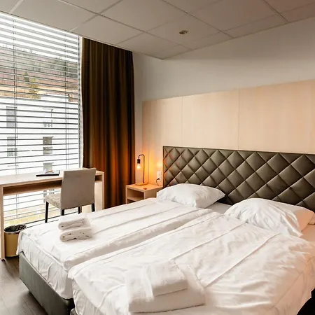 Los Lorentes Hotel Bern Airport Belp Exterior photo